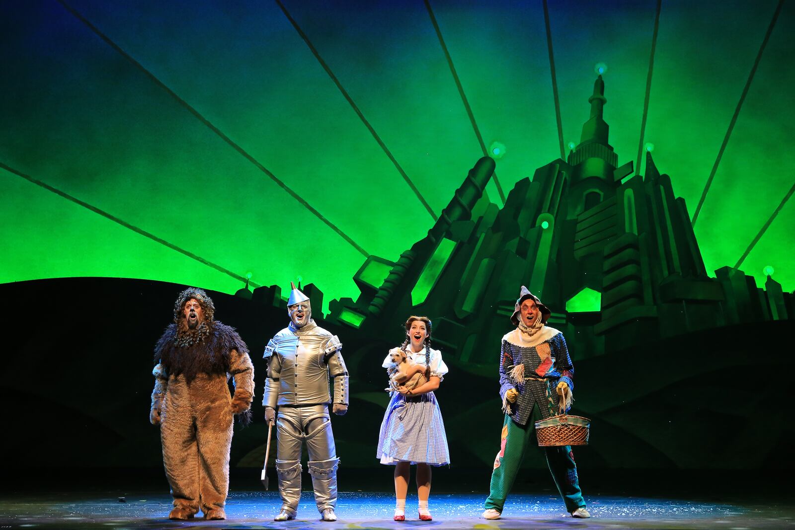 THE WIZARD OF OZOCTOBER 23 - 25, 2018 – SCHUSTER CENTERThere truly is no place like home as the greatest family musical of all time, the wonderful WIZARD OF OZ, twists its way into Dayton. The entire family will be captivated as they travel down the Yellow Brick Road and beyond with Dorothy, Toto and their friends the Cowardly Lion, Tin Man and Scarecrow in this lavish production, featuring breathtaking special effects, dazzling choreography and classic songs. A spectacular celebration of the iconic 1939 MGM film, THE WIZARD OF OZ will blow you away from the moment the tornado touches down and transports you to a dazzling Oz, complete with munchkins and flying monkeys. CONTRIBUTED
