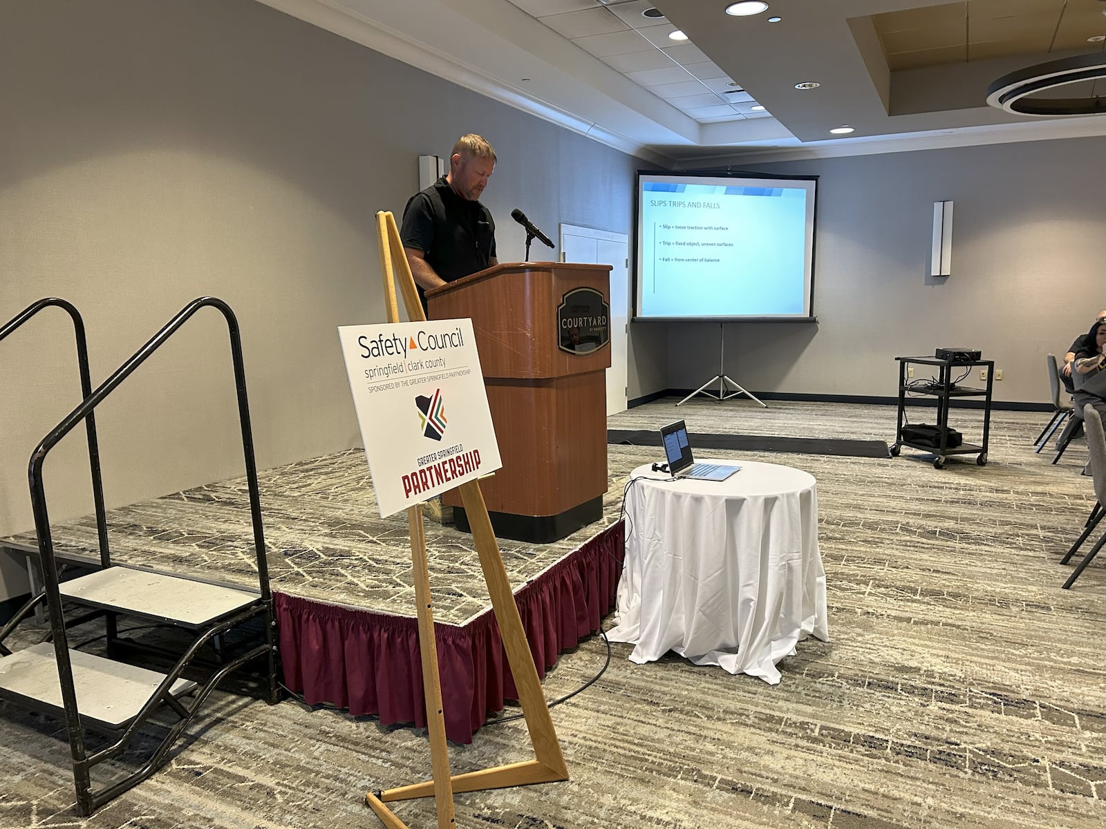 Doc Hayes, chairman of the Springfield Safety Council, introduced Attorney Randall Comer of Martin, Browne, Hull & Harper, who spoke about marijuana in the workplace at the Sept. 9 meeting. Brooke Spurlock/Staff