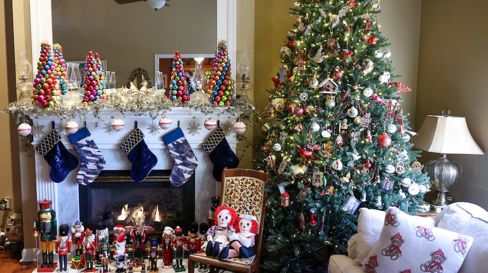 Anita Wales has plentiful Christmas decorations in her living room. There are four themed trees in the home. BRYANT BILLING/STAFF