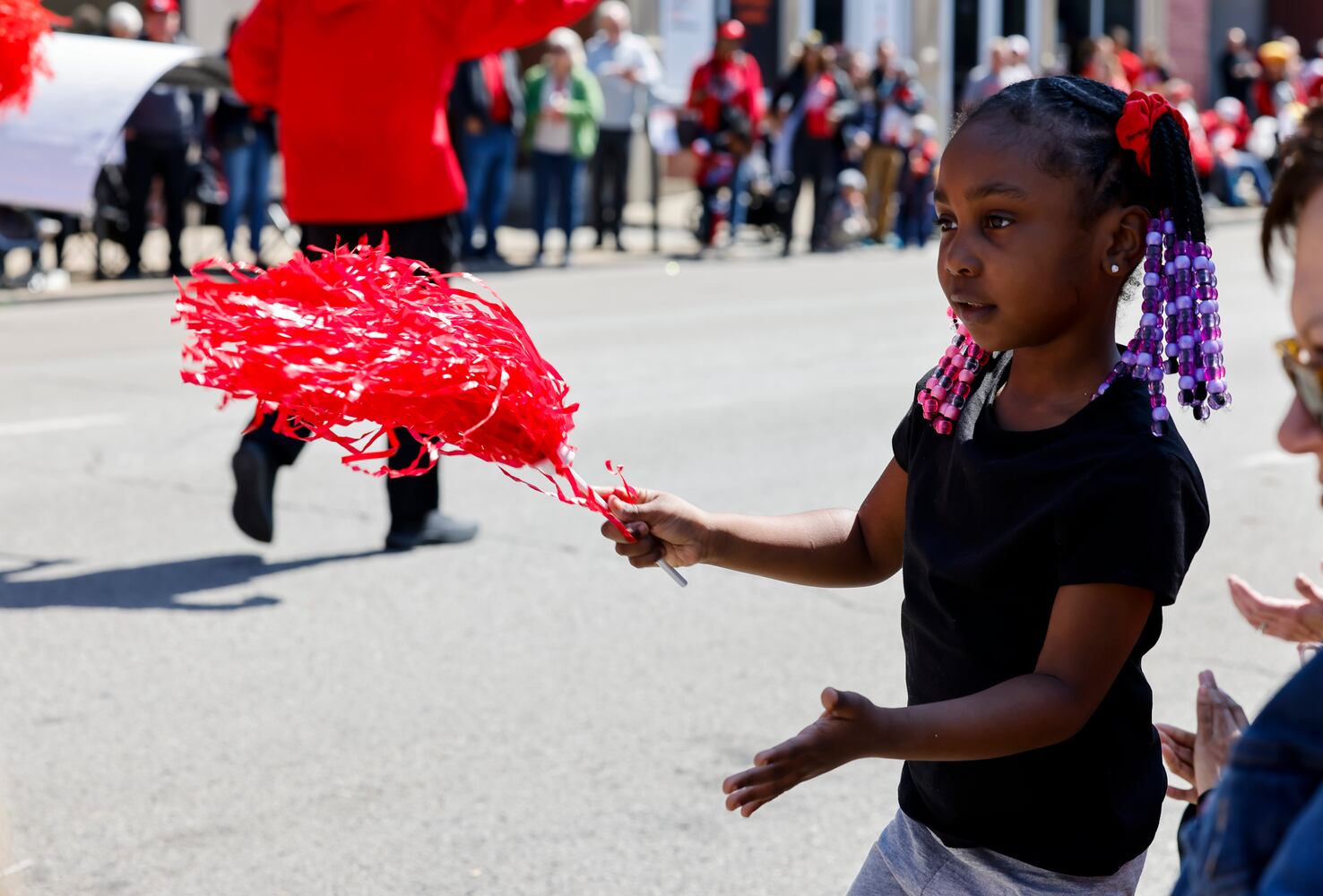 033023 Reds Parade