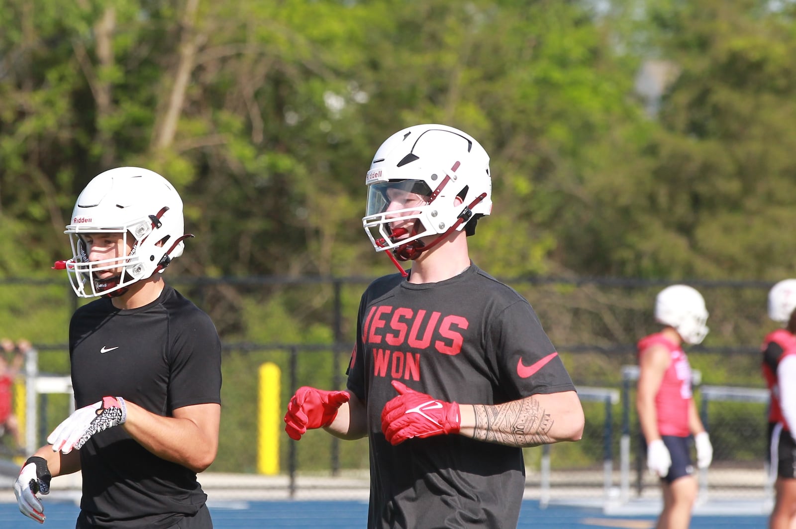 Lebanon TE Nick Lautar at a high school football 7 on 7 Fairborn on May 19, 2025.