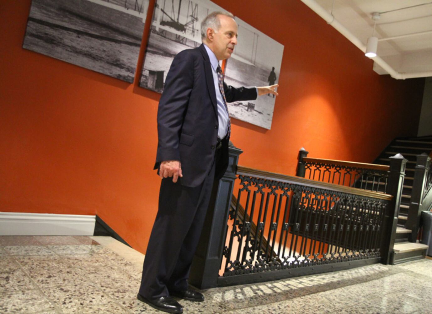 Tour Springfield's Bushnell Building