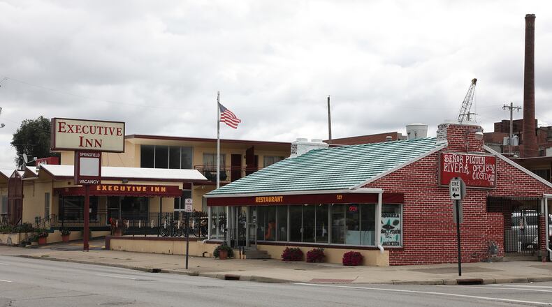 Today, the corner of Columbia and Plum is home to the Executive Inn and Senor Piquin Rivera restuarant. BILL LACKEY/STAFF