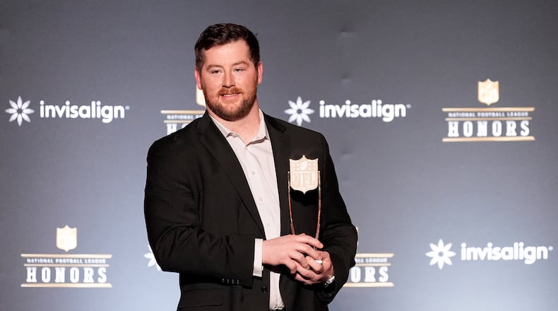 Chicago Bears' Joe Thuney speaks after winning NFL Protector of the Year award during football's NFL Honors award show in San Francisco, Thursday, Feb. 5, 2026. (AP Photo/Godofredo A. Vásquez)