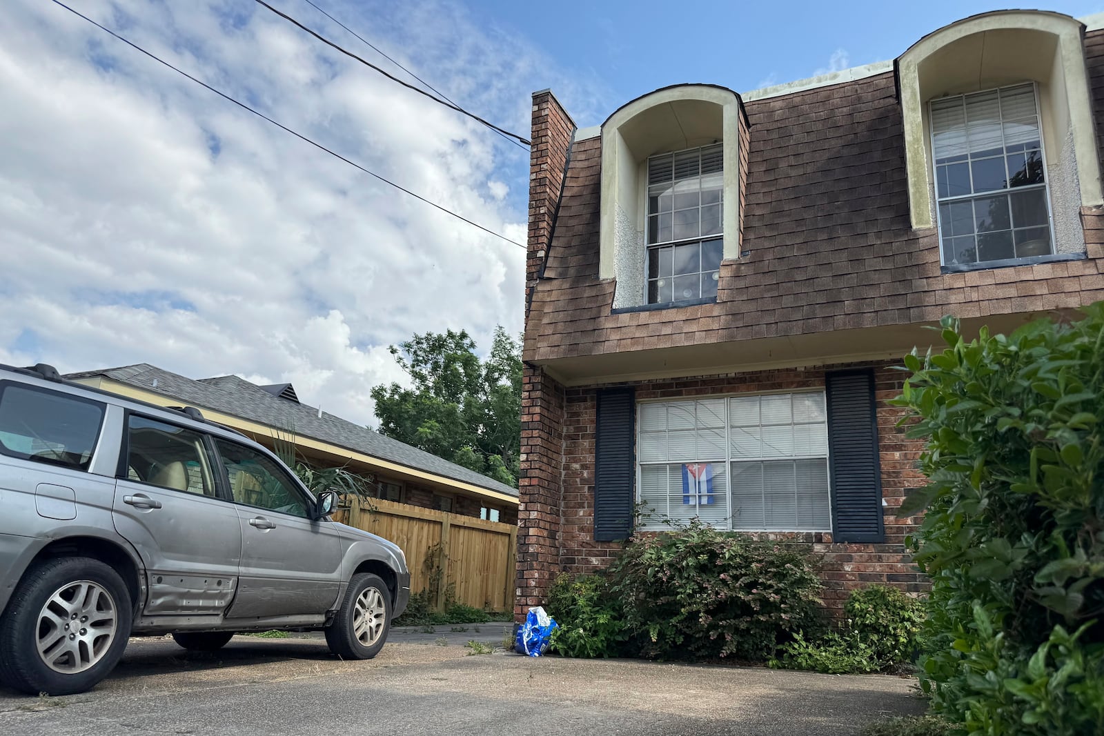 A house that authorities believe that New Orleans jail escapee Antoine Massey recorded videos and released them on social media on Monday while still on the run is seen, Tuesday, June 3, 2025, in New Orleans. (AP Photo/Jack Brook)
