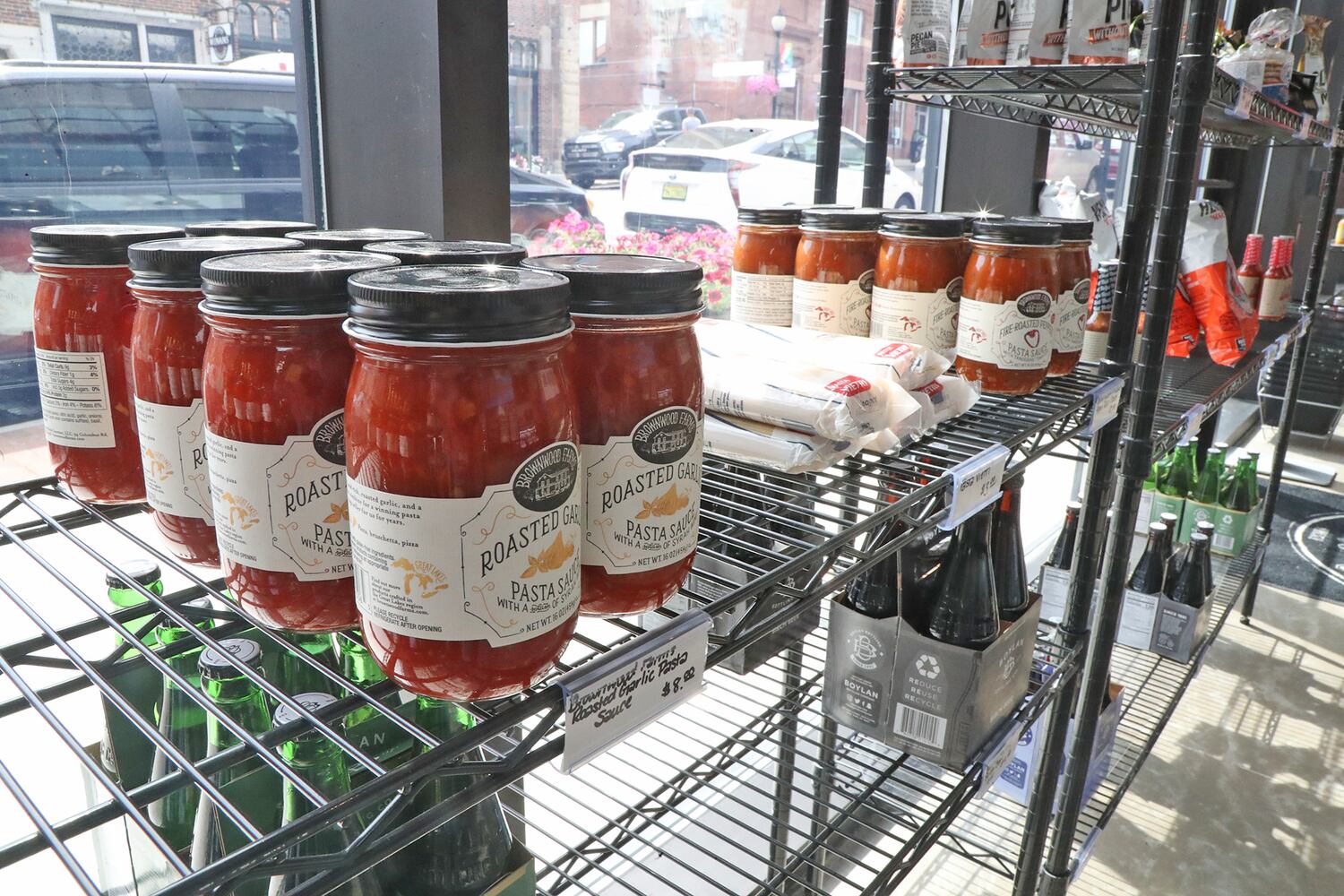 Charlo's Provisions & Eatery SNS