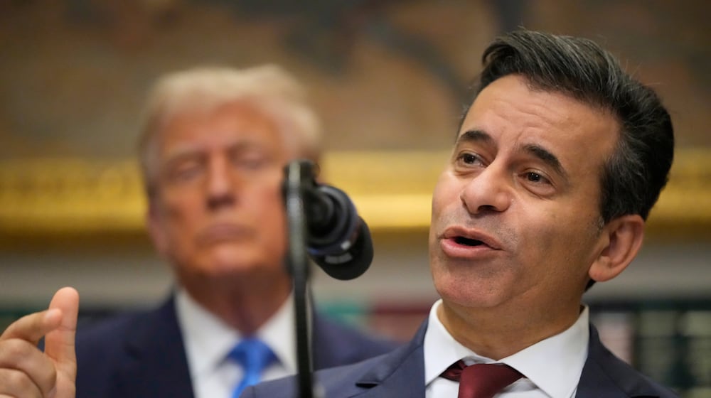 FILE - President Donald Trump listens as Dr. Marty Makary, commissioner of the Food and Drug Administration, speaks in the Roosevelt Room of the White House, Monday, Sept. 22, 2025, in Washington. (AP Photo/Mark Schiefelbein, file)