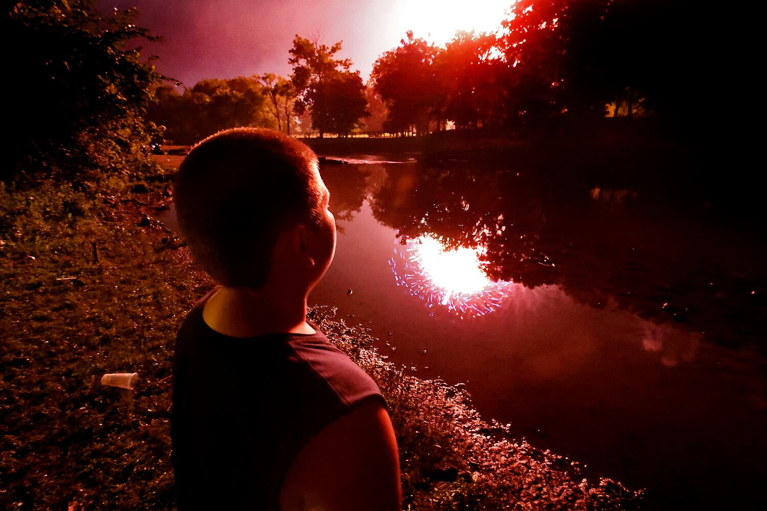 070524 Fireworks SNS