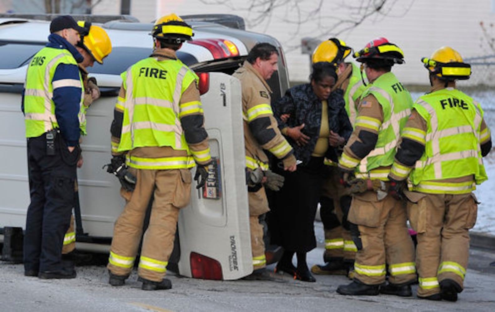 2-car crash on Columbus Avenue