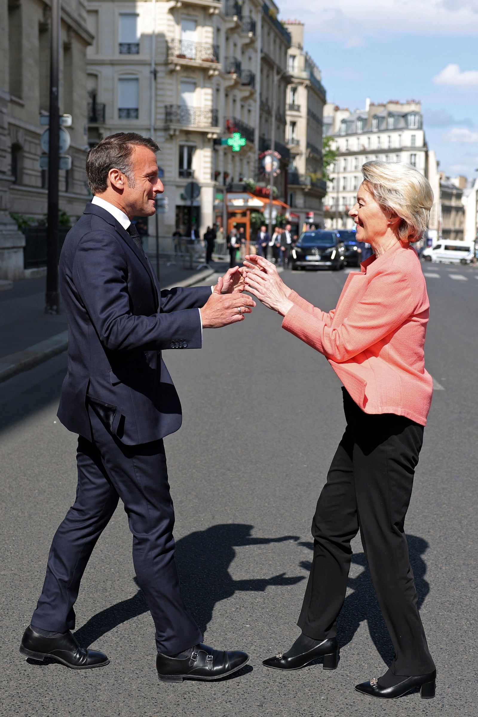 French President Emmanuel Macron welcomes European Commission President Ursula Von der Leyen as she arrives at the "Choose Europe for Science" event, to encourage researchers and scientists from all over the world to practice in Europe, at the Sorbonne University in Paris, Monday, May 5, 2025.(Gonzalo Fuentes/Pool via AP)