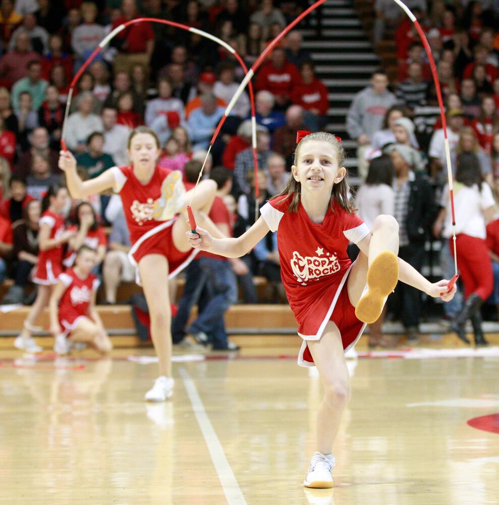 Troy Pop Rocks Perform