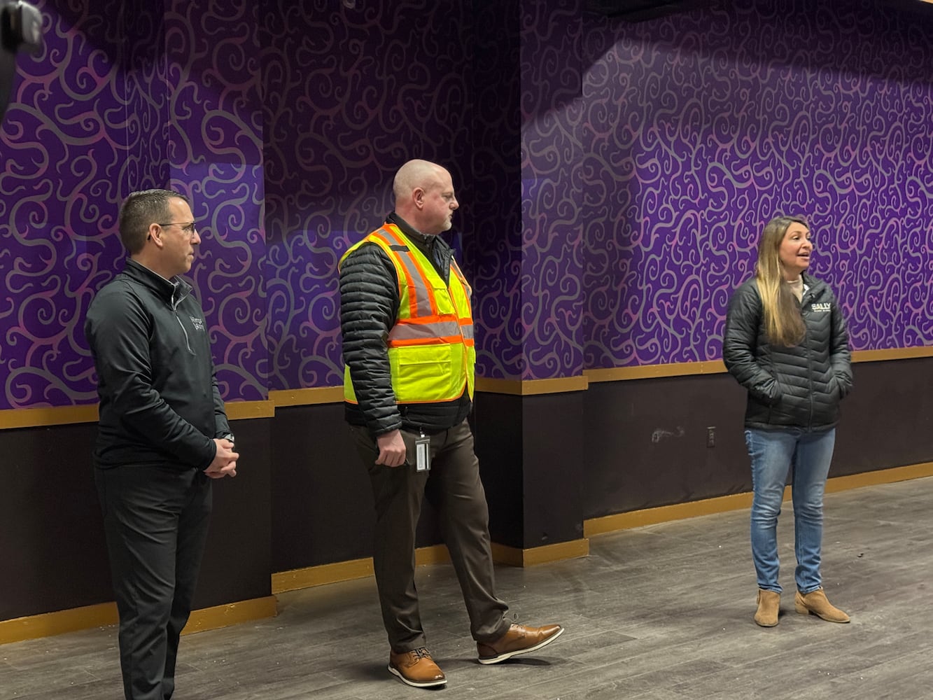 Phantom Theatre: Opening Nightmare