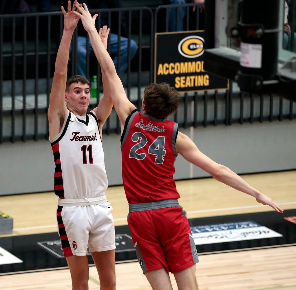 Stebbins Tecumseh basketball