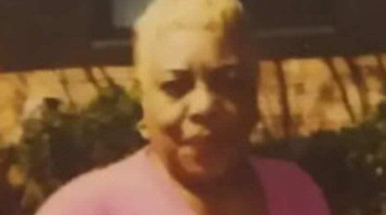 Photo of Elizabeth Amos