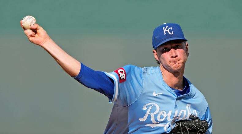 Kansas City Royals starting pitcher Brady Singer throws during the first inning of a baseball game against the San Francisco Giants Saturday, Sept. 21, 2024, in Kansas City, Mo. (AP Photo/Charlie Riedel)