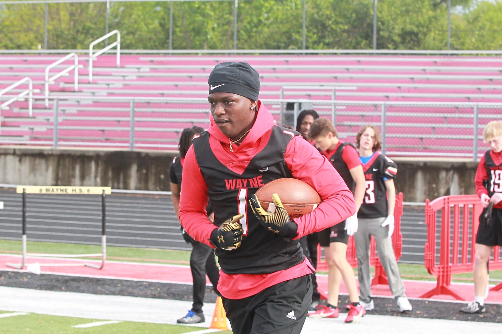 Miami Valley high school football recruiting showcase: Wayne WR Jamier Averette-Brown, an Ohio State verbal commitment