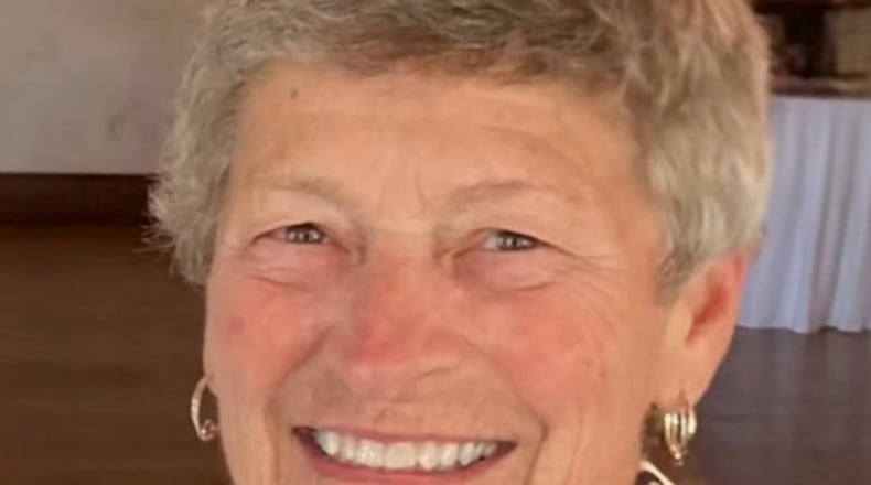 Photo of Joyce Warren