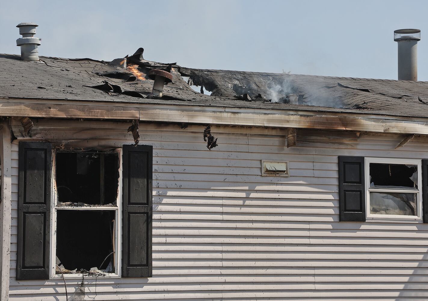 031822 Mobile Home Fire SNS