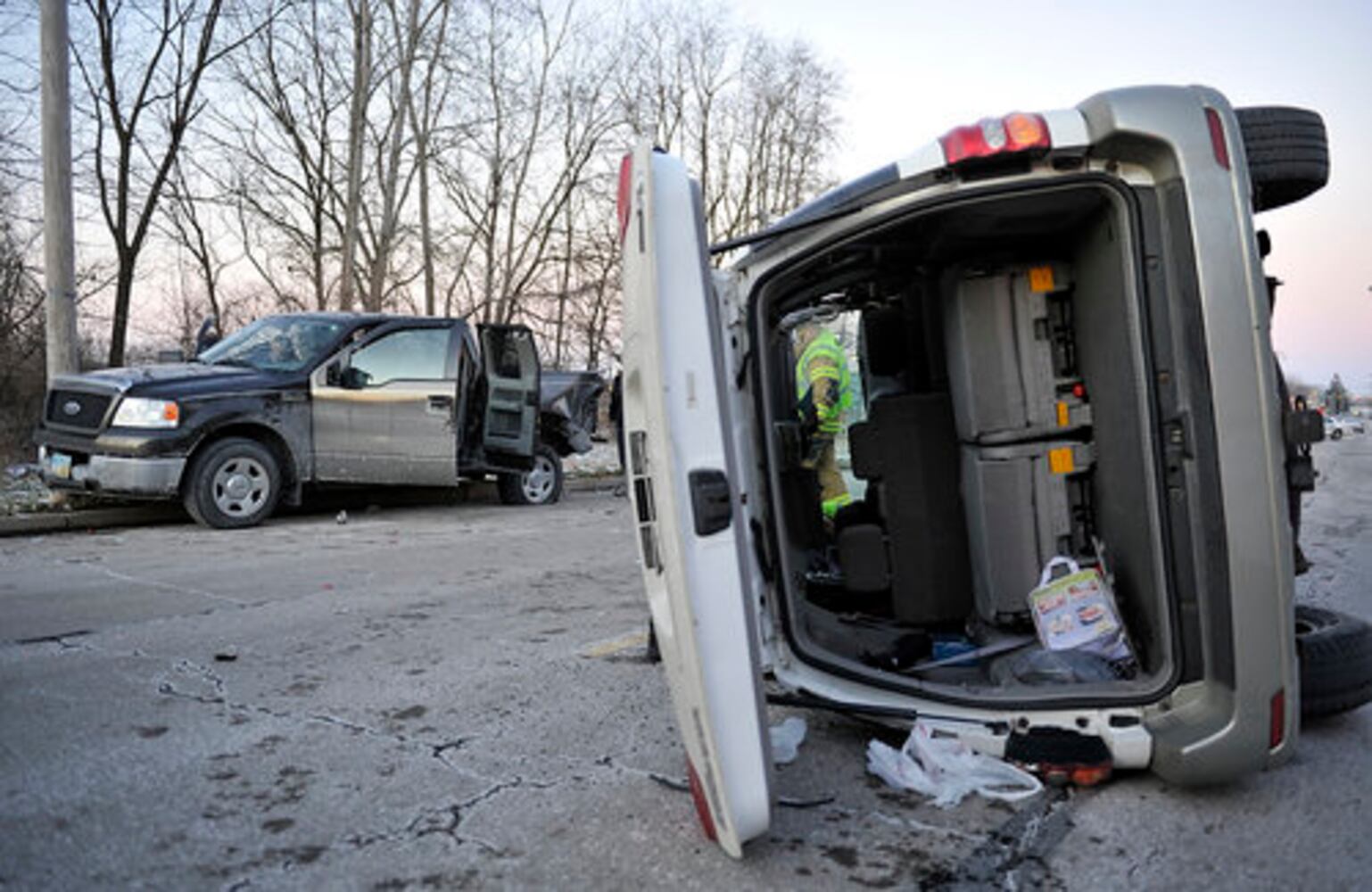 2-car crash on Columbus Avenue