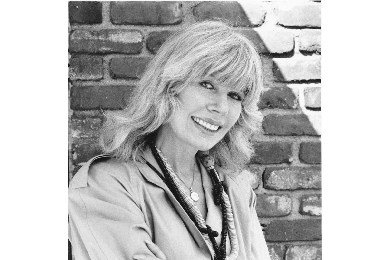 FILE - Actress Loretta Swit poses in Los Angeles, Calif., on Nov. 21, 1983. (AP Photo/Wally Fong, File)