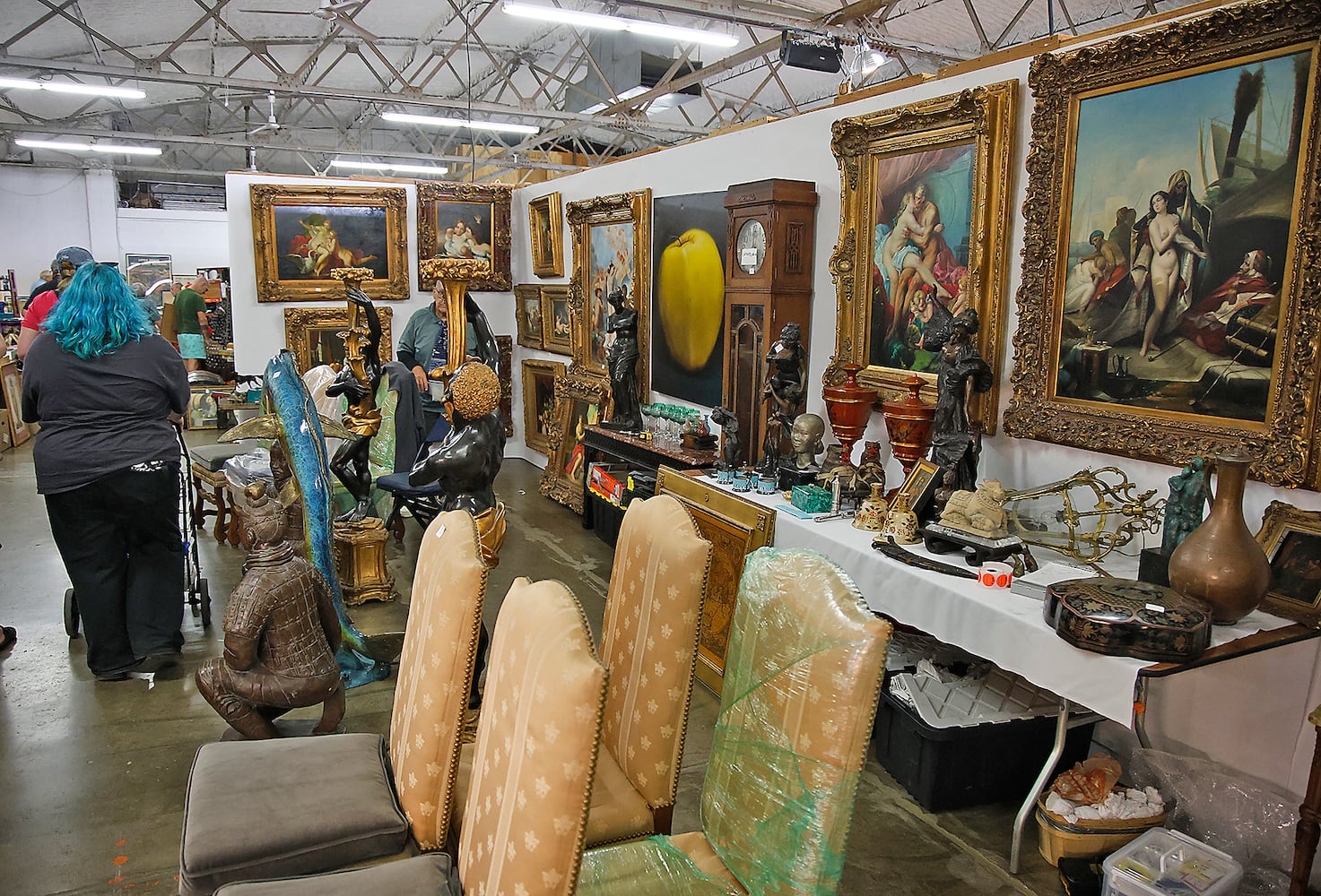 Antique Show SNS