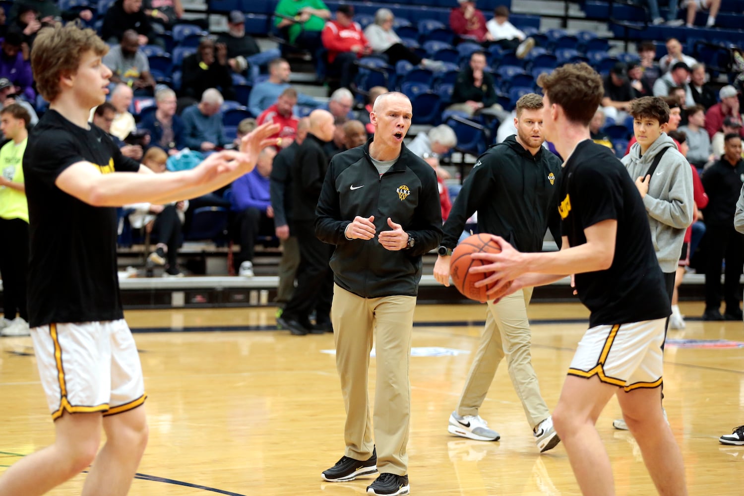 Centerville basketball FTTH