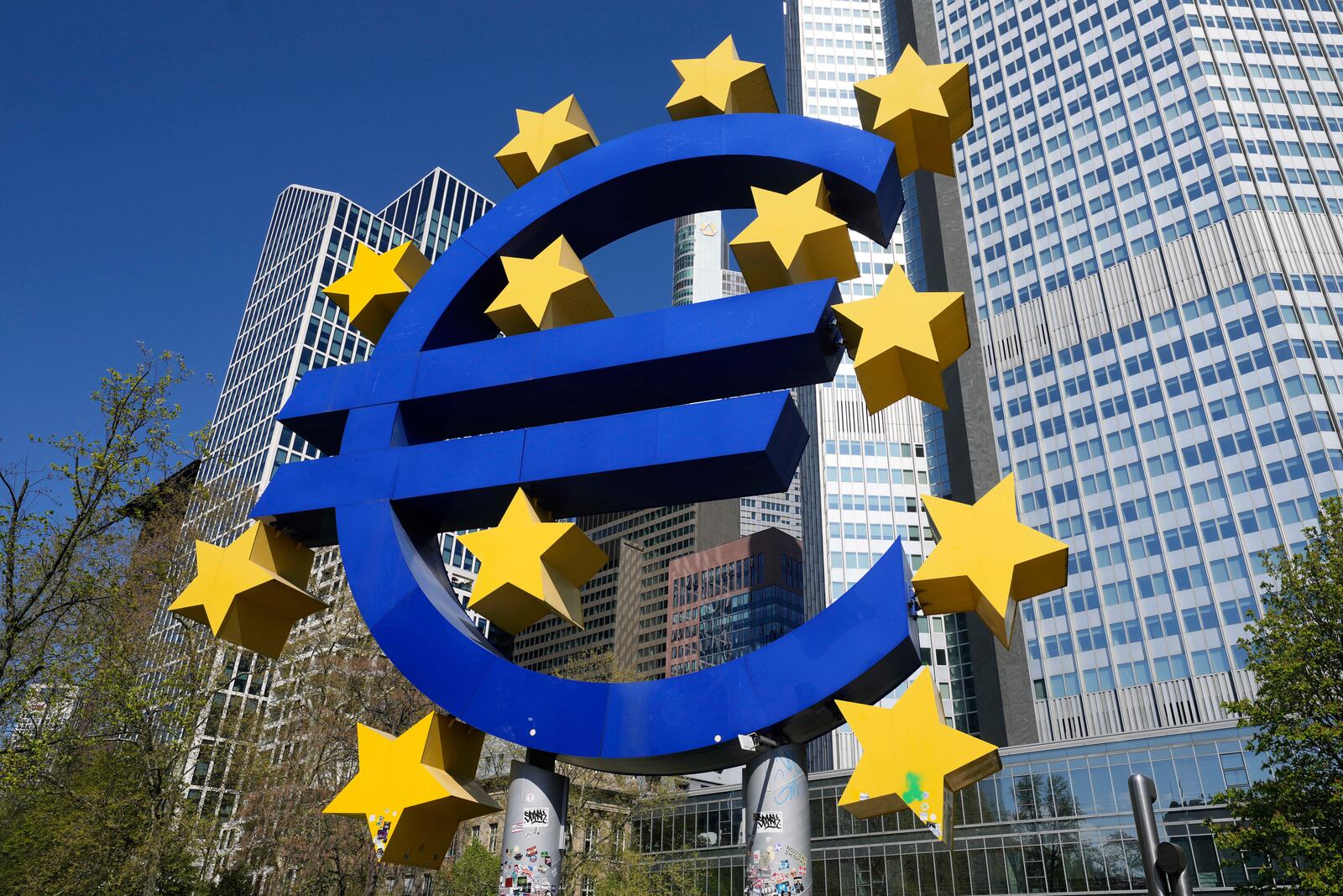 FILE - A view of the European currency Euro sculpture, at Germany's main financial district in Frankfurt, Germany, Wednesday, April 9, 2025. (AP Photo/Martin Meissner, File)