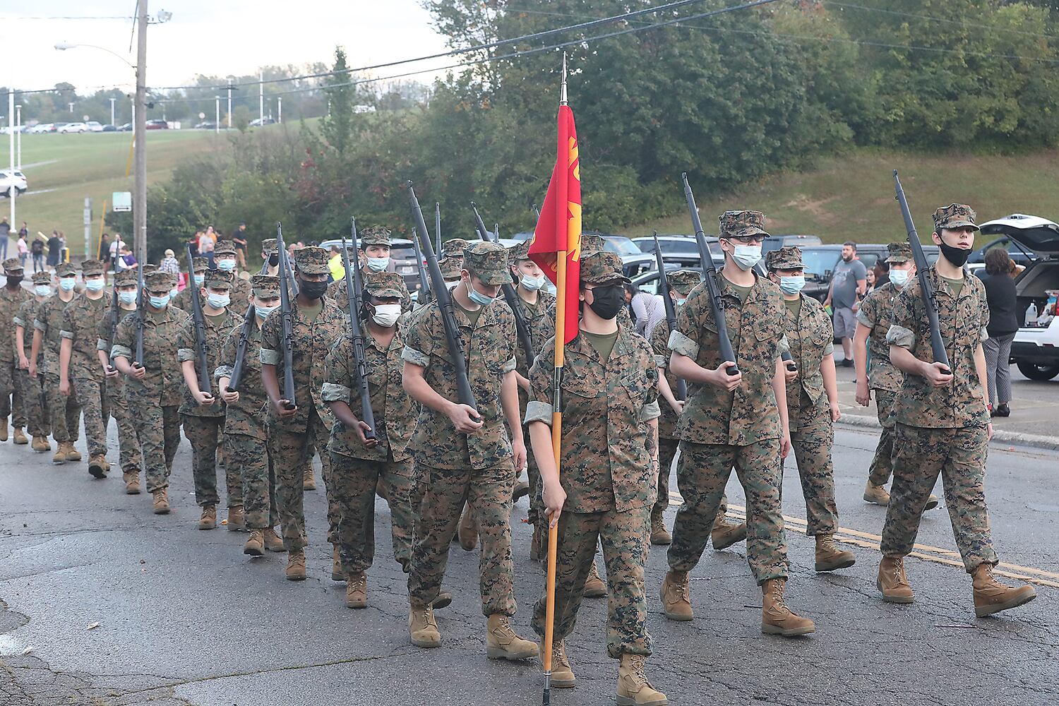 100821 Homecoming Parade SNS