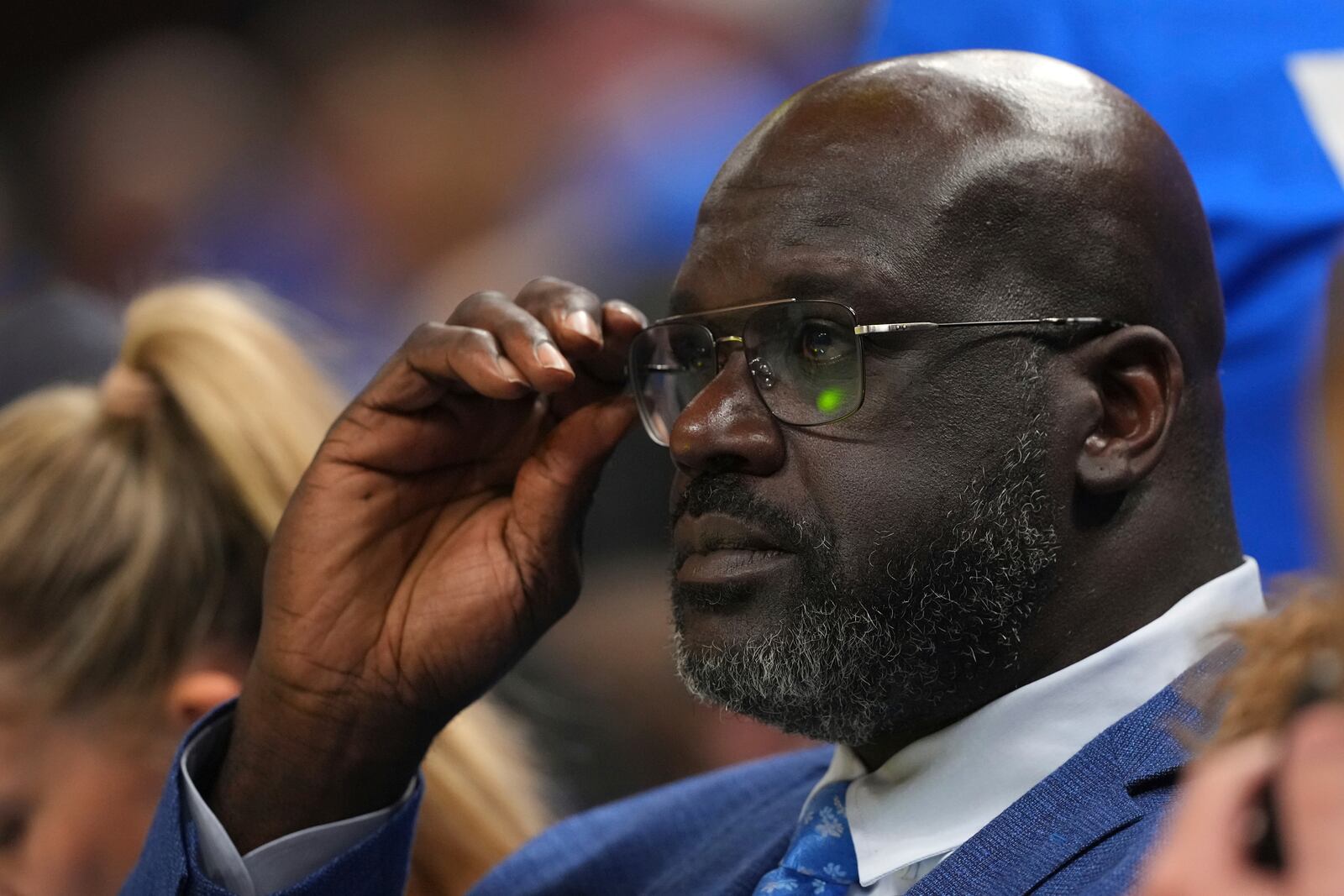 Shaquille O'Neal watches the first half of Game 2 of the NBA Finals basketball series between the Indiana Pacers and the Oklahoma City Thunder Sunday, June 8, 2025, in Oklahoma City. (AP Photo/Julio Cortez)