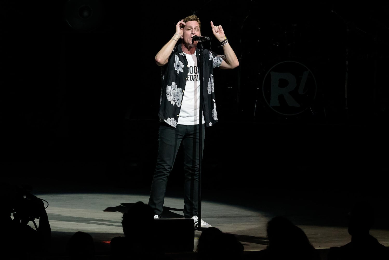 PHOTOS: Rob Thomas performs at Rose Music Center