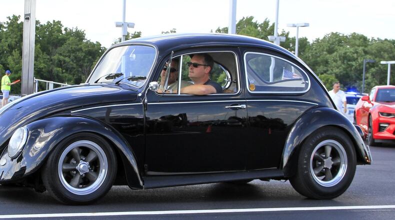 Dave Conklin arrives Voss Hoss Cruise In driving his turbo VW Bug. © 2107 Photograph by Skip Peterson