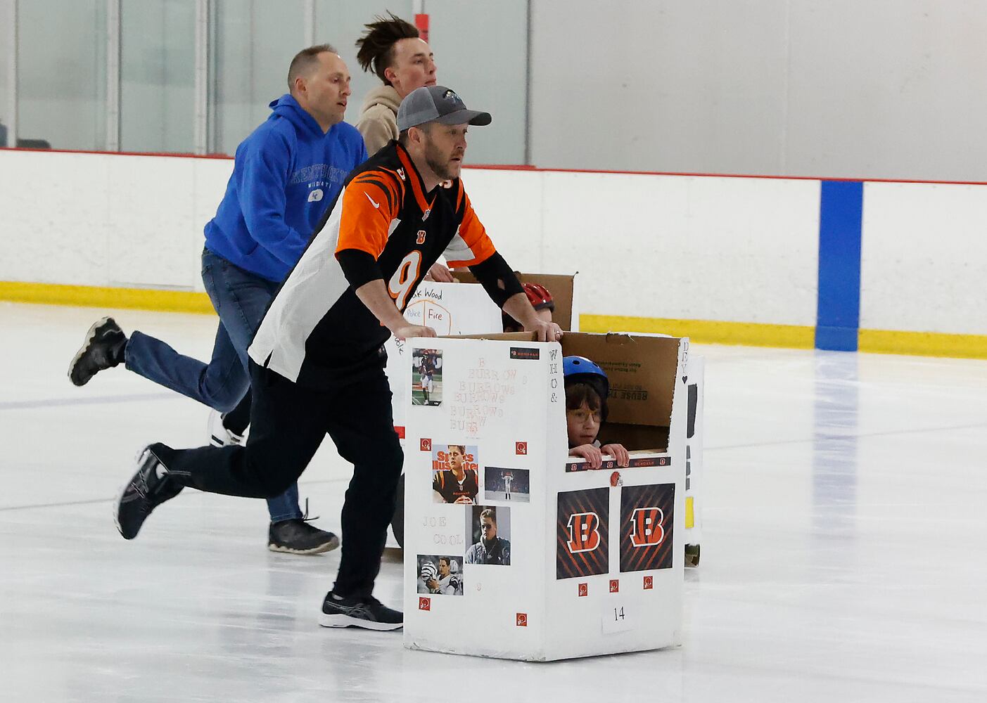 Cardboard Bobsled Races SNS