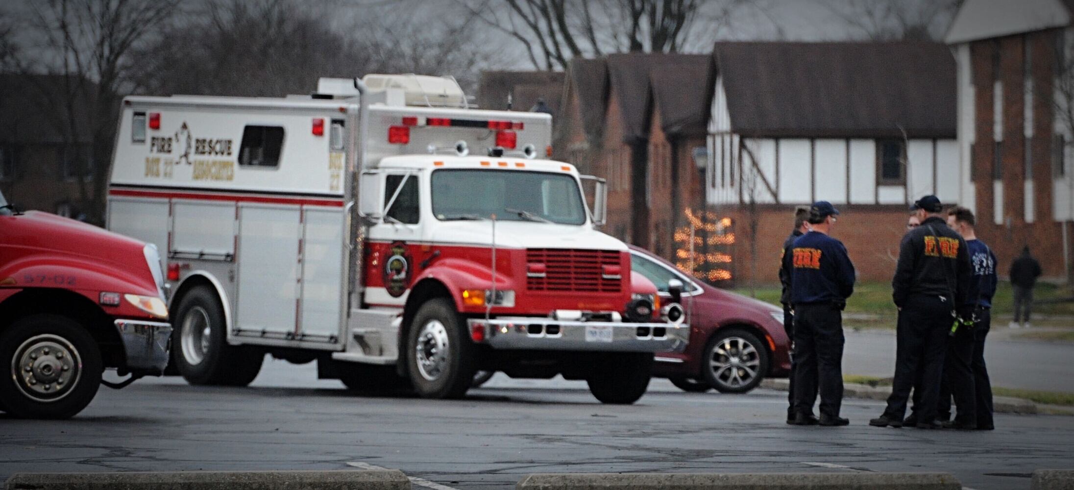 PHOTOS: Neighborhood blocked off after reported shots fired in Springfield