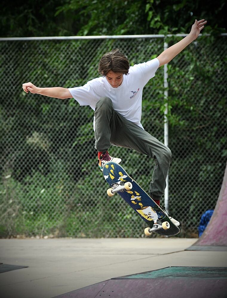 GRAVITY-X SKATE