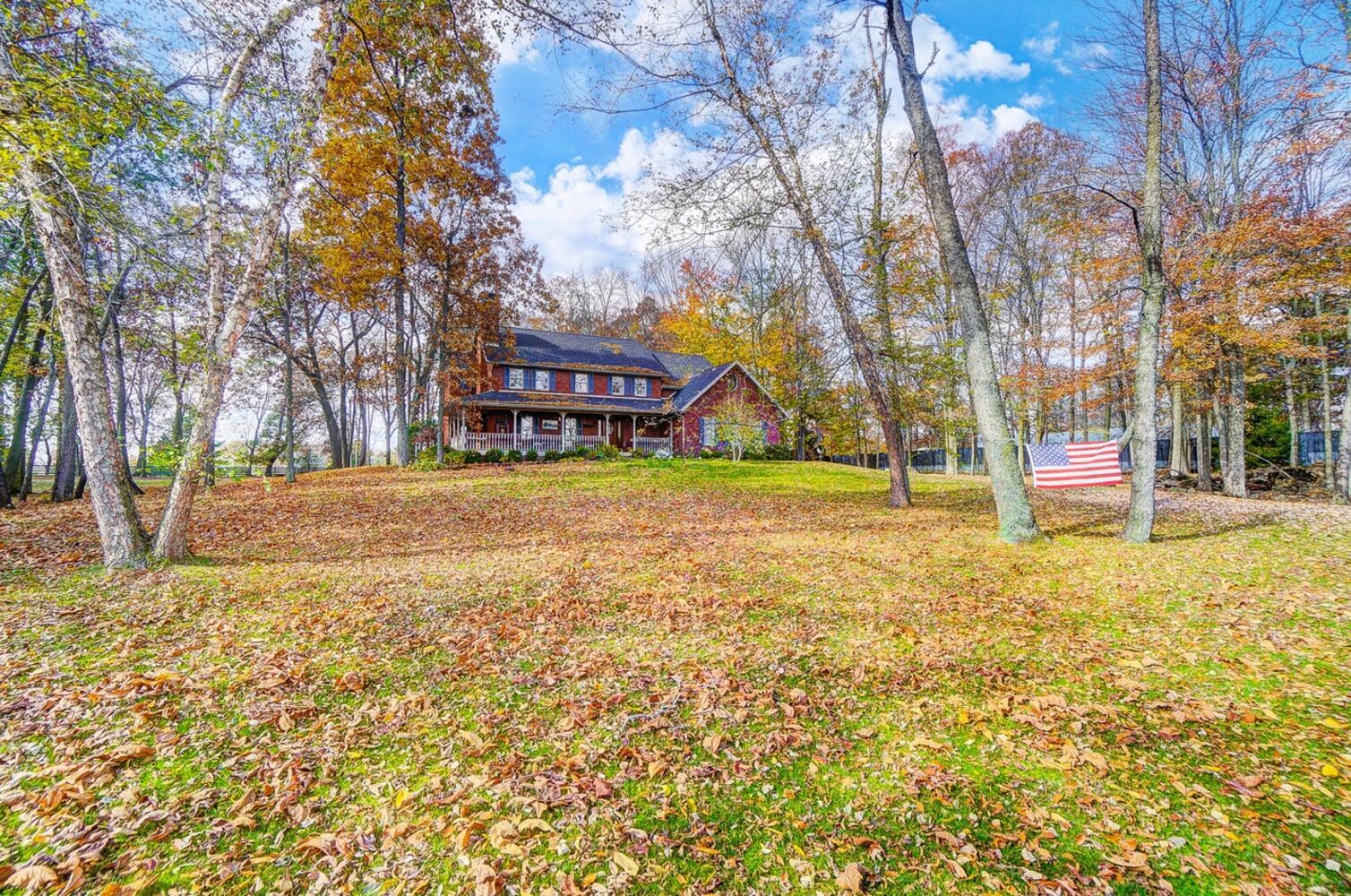 PHOTOS: Springfield-area home on 2.5 acres near golf course listed