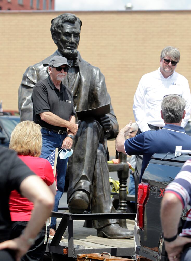 PHOTOS: 1,700 pound Abraham Lincoln catches a ride from Urbana to Dayton