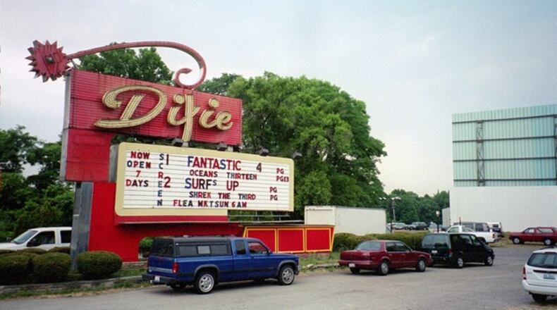 The Dixie Twin Drive-in features a traditional 1950s aesthetic and has two screens, one 120’ by 52’ and the other 100’ by 65’. (Source: CinemaTreasures.org)