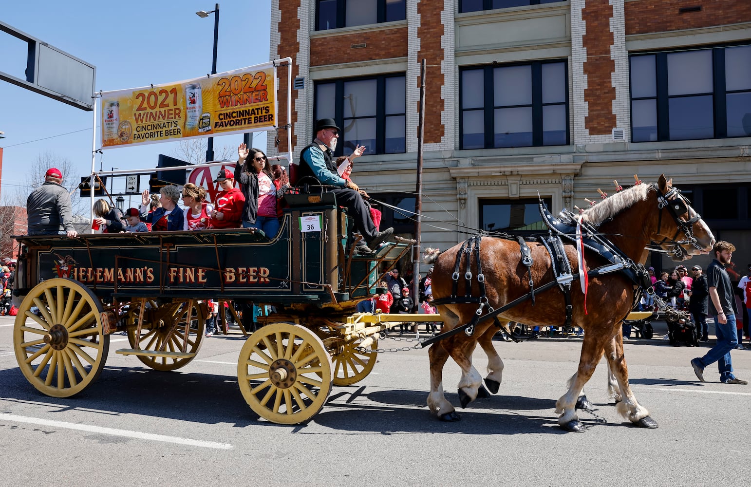 033023 Reds Parade