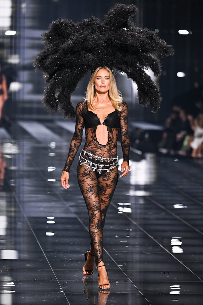 2025 Victoria's Secret Fashion Show - Show