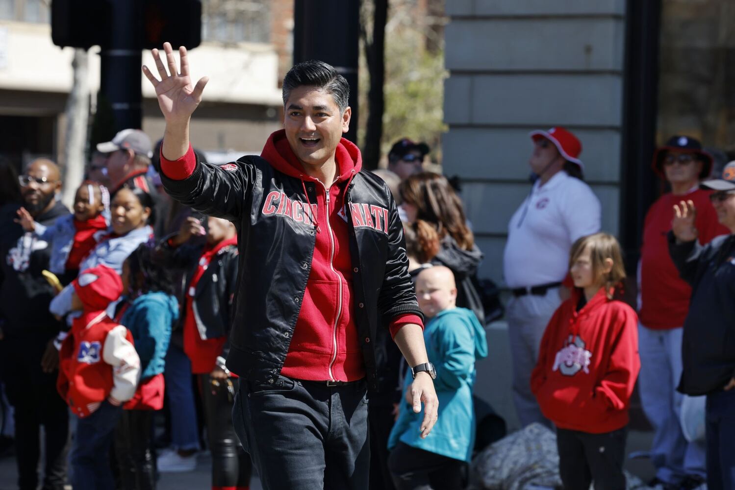 033023 Reds Parade