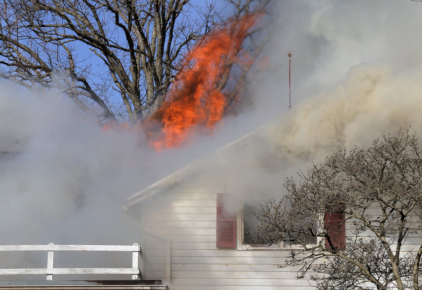 031425 Fatal Fire SNS