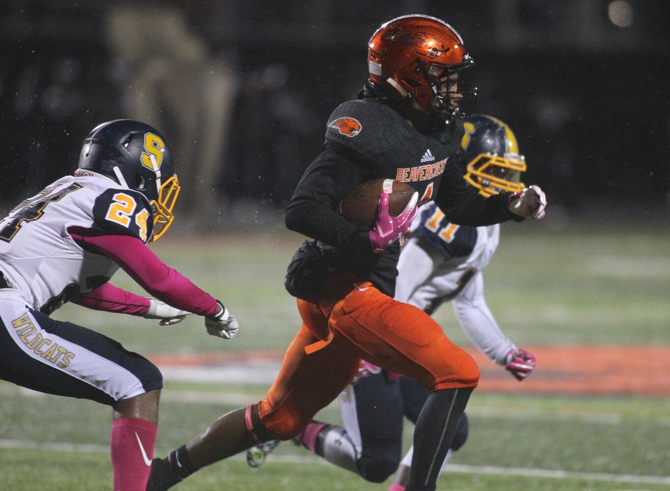 Photos: Springfield holds on after late comeback by Beavercreek