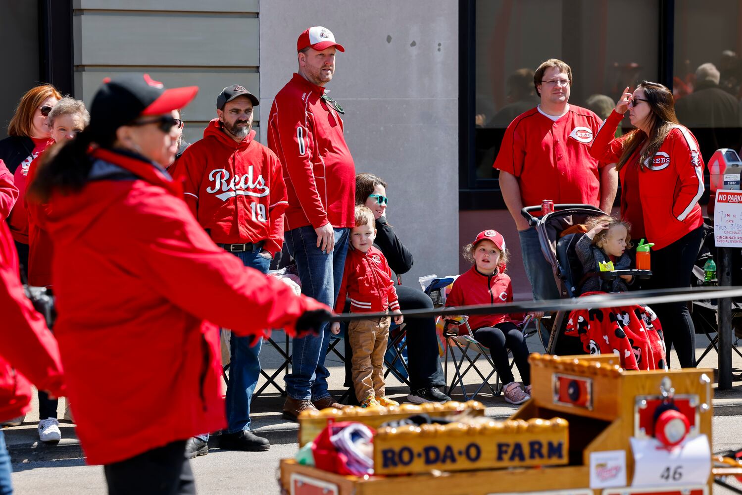 033023 Reds Parade