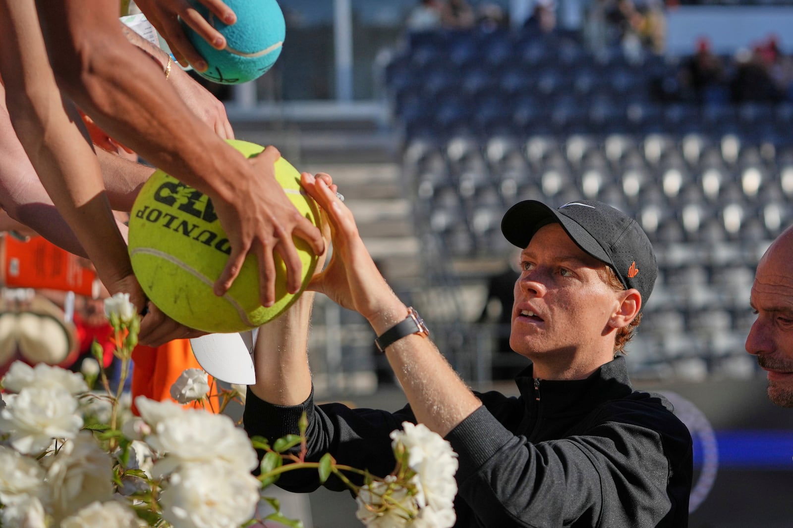 during their tennis match at the Italian Open at the Foro Italico, in Rome, Monday, May 12, 2025. (AP Photo/Alessandra Tarantino)