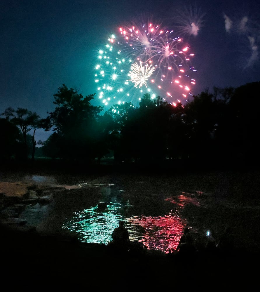 070524 Fireworks SNS