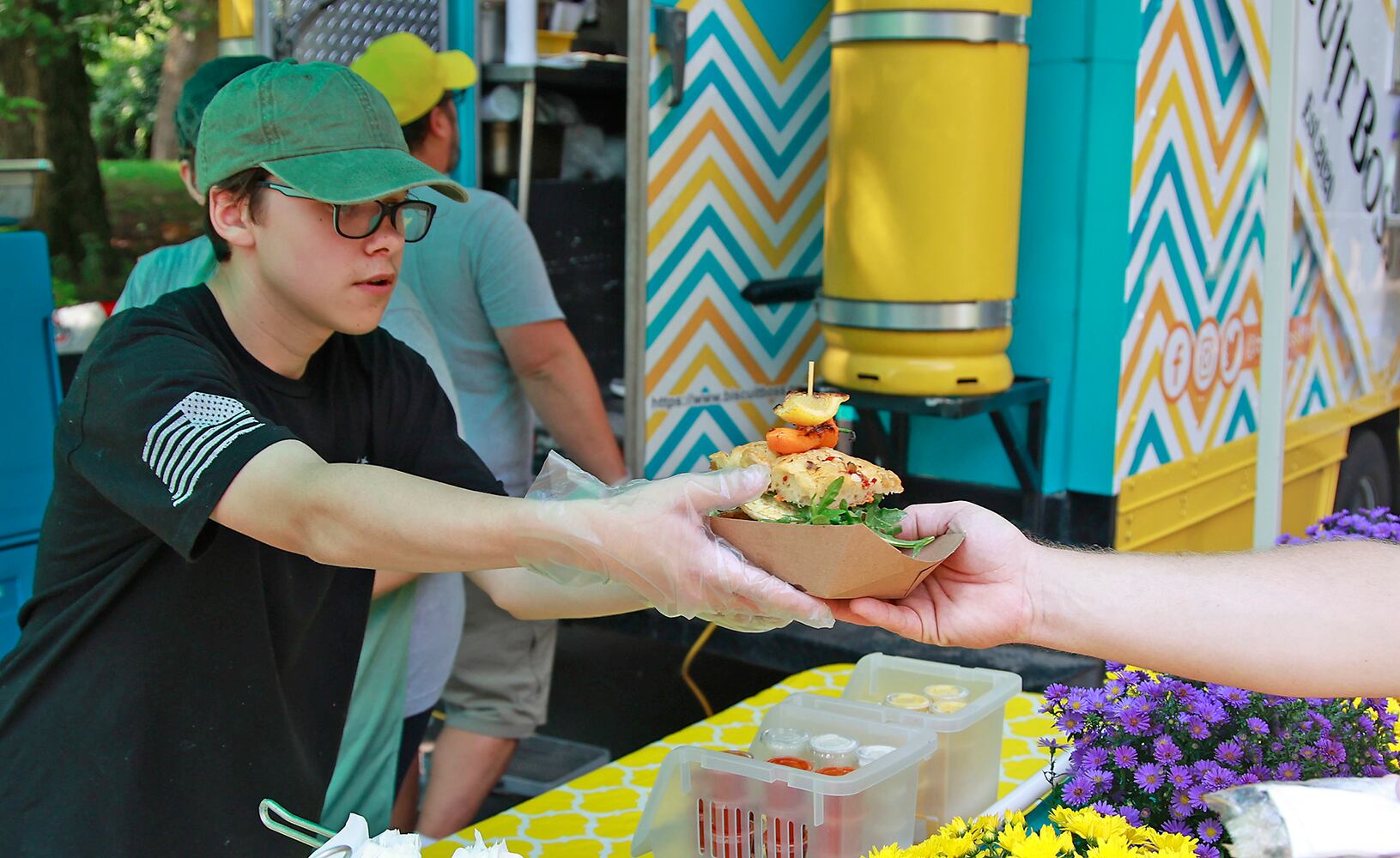 Food Truck Competition SNS