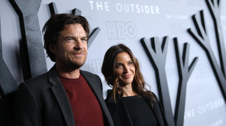 LOS ANGELES, CALIFORNIA - JANUARY 09: Actor/Director Jason Bateman (L) and Amanda Anka attend the premiere of HBO's "The Outsider" at DGA Theater on January 09, 2020 in Los Angeles, California. (Photo by JC Olivera/Getty Images)