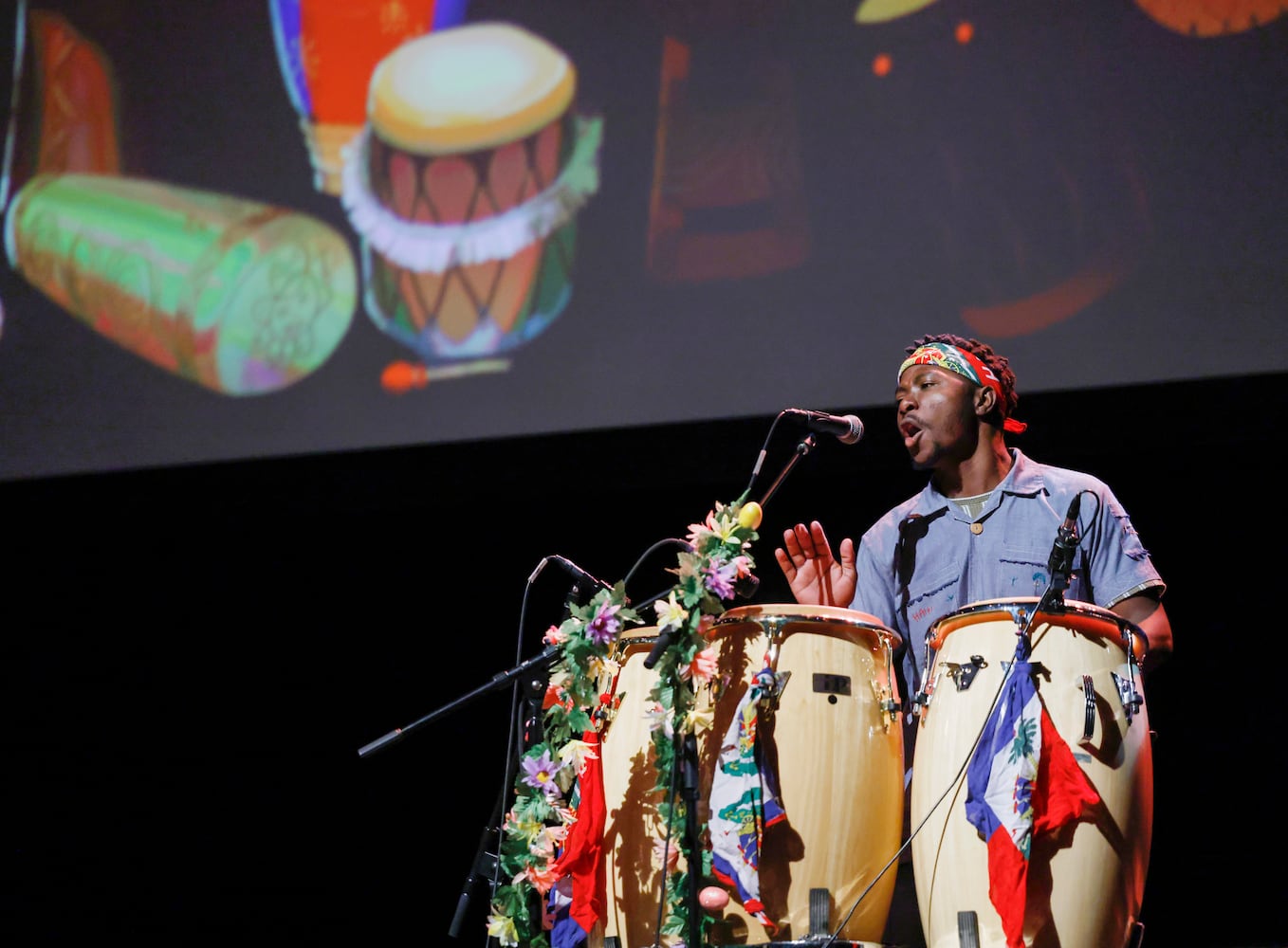 Haitian group performance