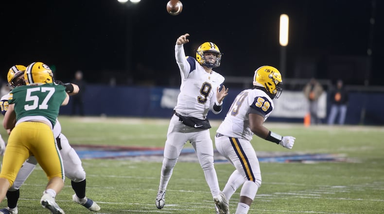 Springfield's Bryce Schondelmyer passes against Lakewood St. Edward in the Division I state championship game on Friday, Dec. 2, 2022, at Tom Benson Hall of Fame Stadium in Canton. David Jablonski/Staff