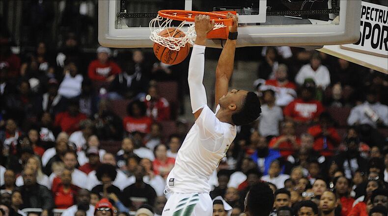 Akron St. Vincent-St. Mary defeated Trotwood-Madison 62-60 in a boys high school basketball D-II state semifinal at OSU’s Schottenstein Center in Columbus on Thursday, March 23, 2017. MARC PENDLETON / STAFF